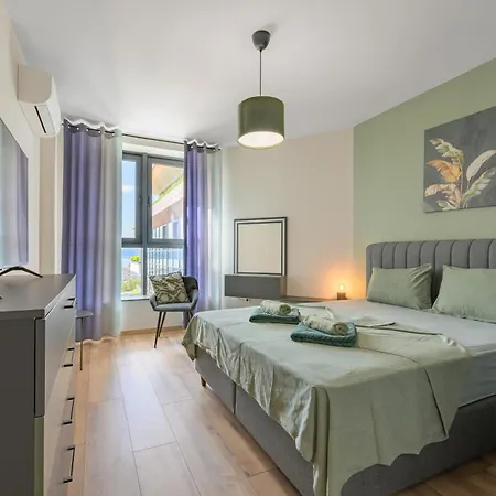 Apartman Apartment-4 People- Sea View *